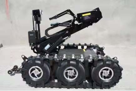 Robot EOD Machining Yang Presisi Dengan Kemampuan Panjat / Grabbing yang Unggul